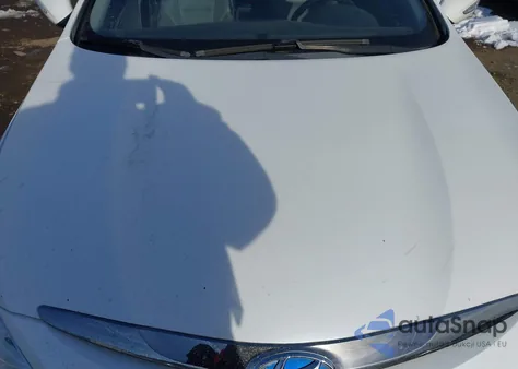 2015 Hyundai Sonata Hybrid Limited from USA, damaged, VIN KMHEC4A41FA124041